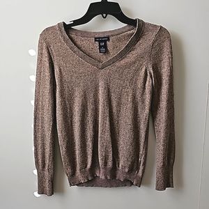 Beige gap sweater